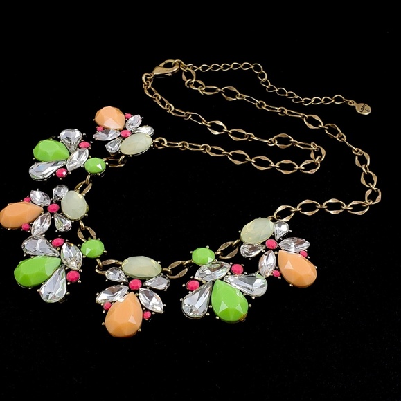 LOFT Jewelry - LOFT Statement Necklace Rhinestones Green Peach